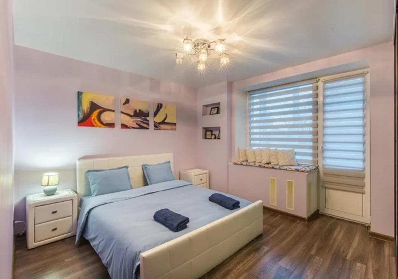 Apartments In The Center Of Minsk On Romanovskay Sloboda 10 Luaran gambar